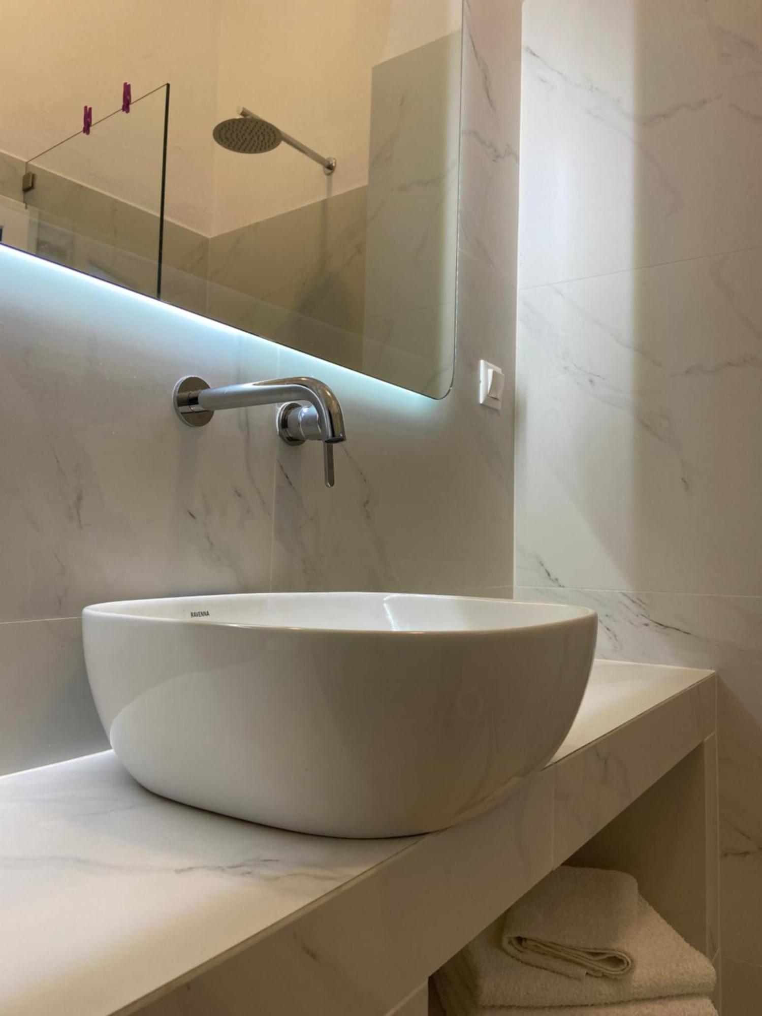 Avalon Luxury